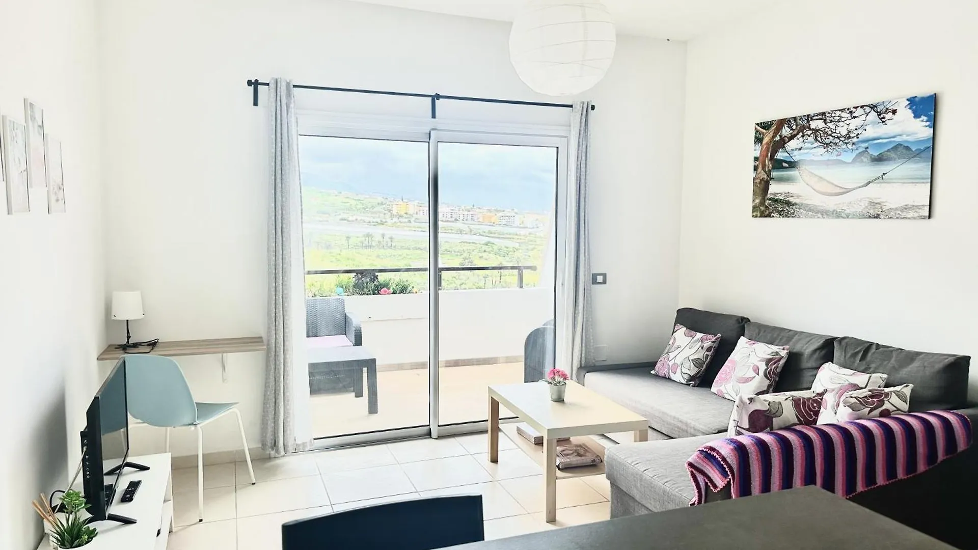 Pambnb - Chic Seaview Apartment With Gym & Kids Park Bajamar  0*, Bajamar (La Laguna) Espagne