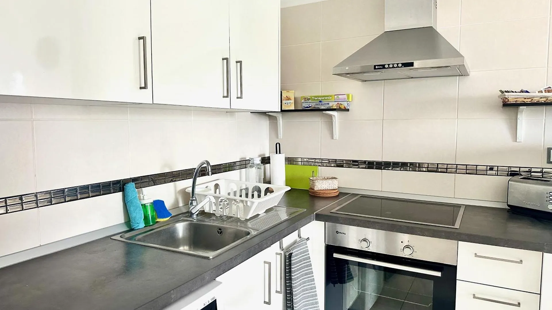Pambnb - Chic Seaview Apartment With Gym & Kids Park 바하마르 스페인