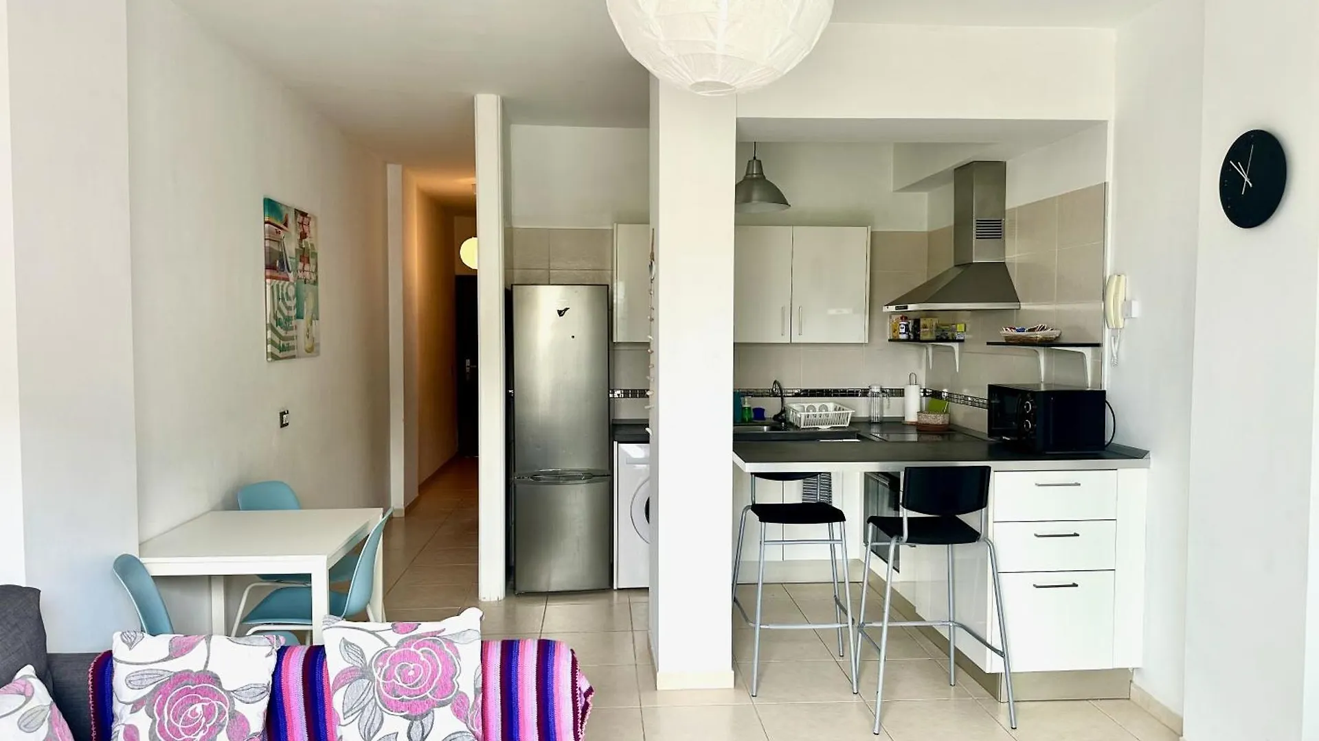 Pambnb - Chic Seaview Apartment With Gym & Kids Park Bajamar